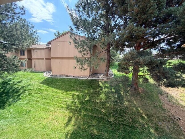 Building Photo - North Reno Wildcreek Garden Condos Upstairs 2 Bedroom