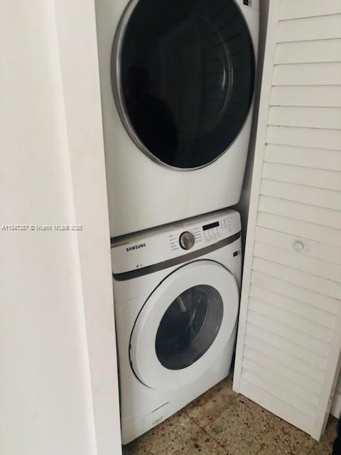 Building Photo - 4950 N Miami Ave