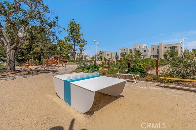 Building Photo - 112 Menkar