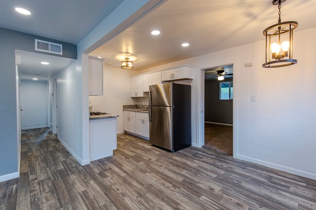 Building Photo - 4535 E 14th St