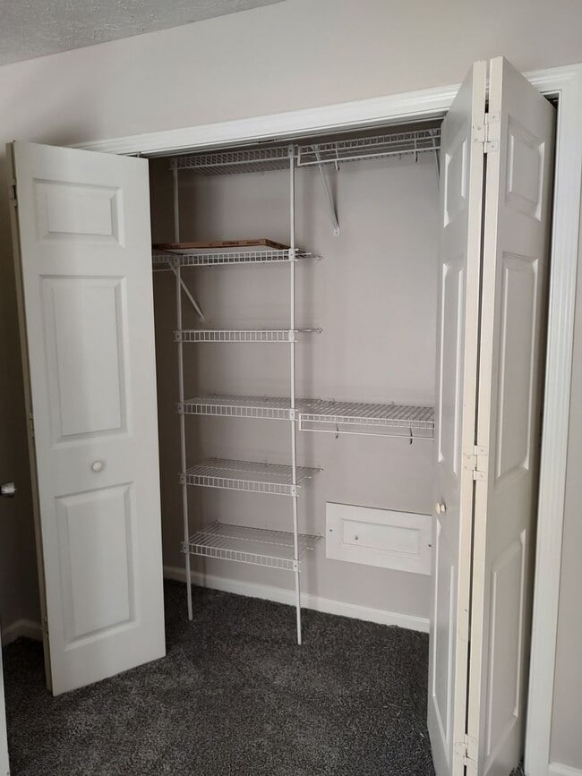 Building Photo - Beautiful 3Bed/2Ba Retreat, Centrally Located to EVERYTHING in PCB!