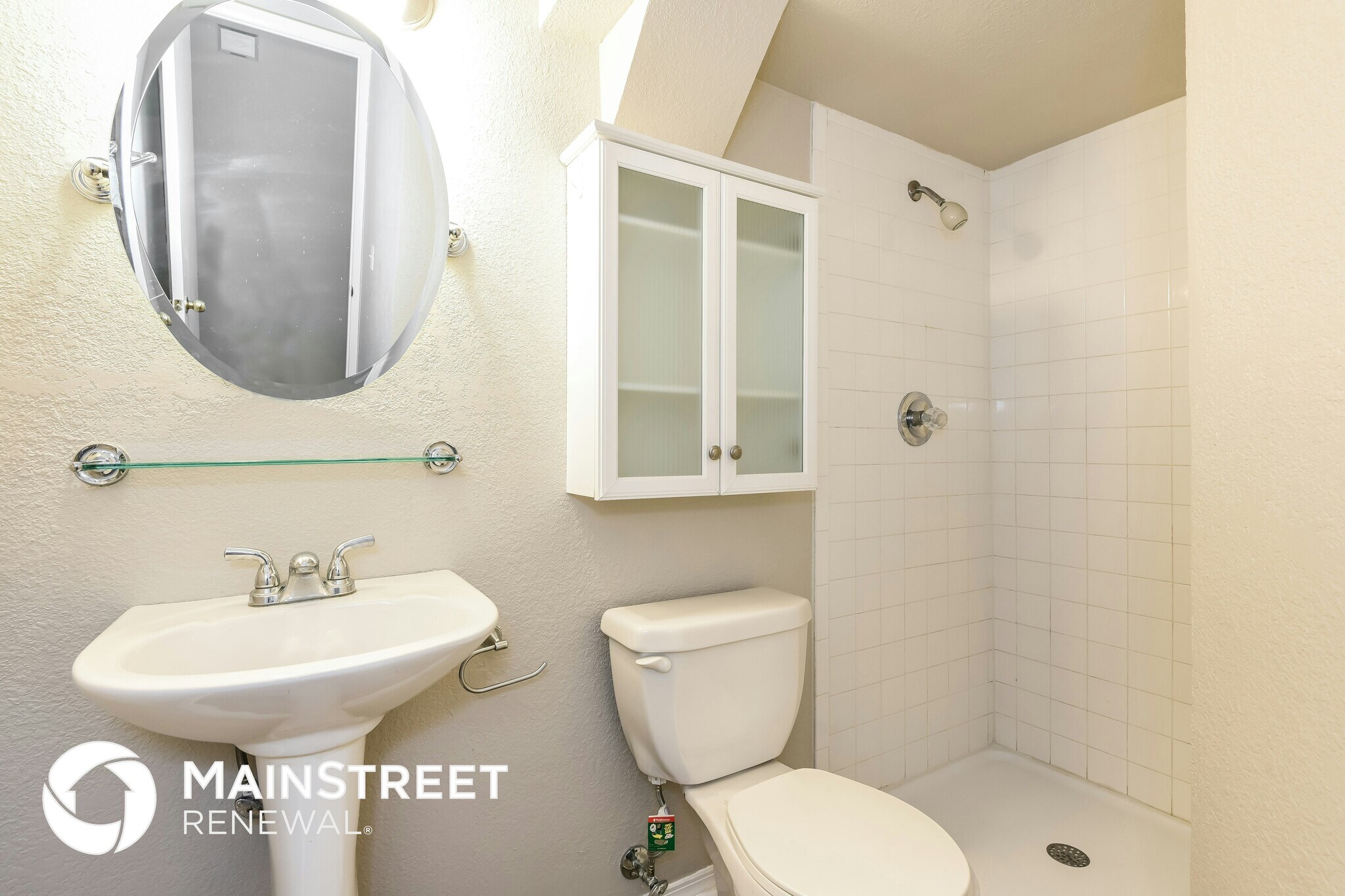 Building Photo - 18019 E Bellewood Dr