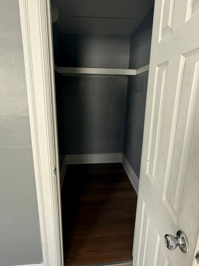 Building Photo - Spencer