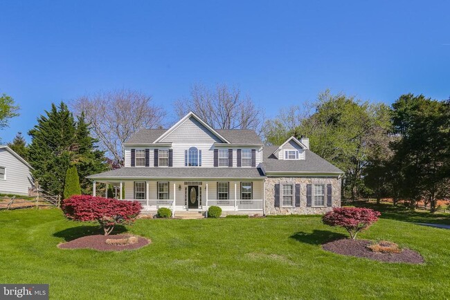 Primary Photo - 9874 Foxhill Ct