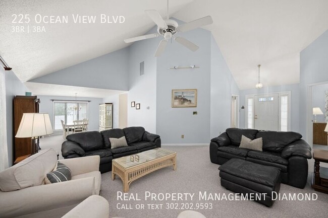 Building Photo - 225 Ocean View Blvd