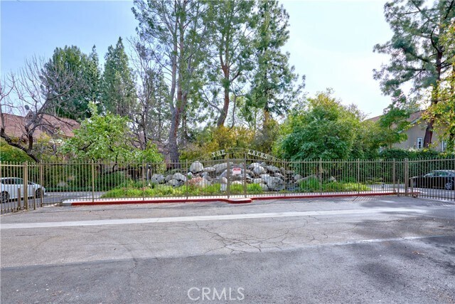 Building Photo - 7120 Carlson Cir