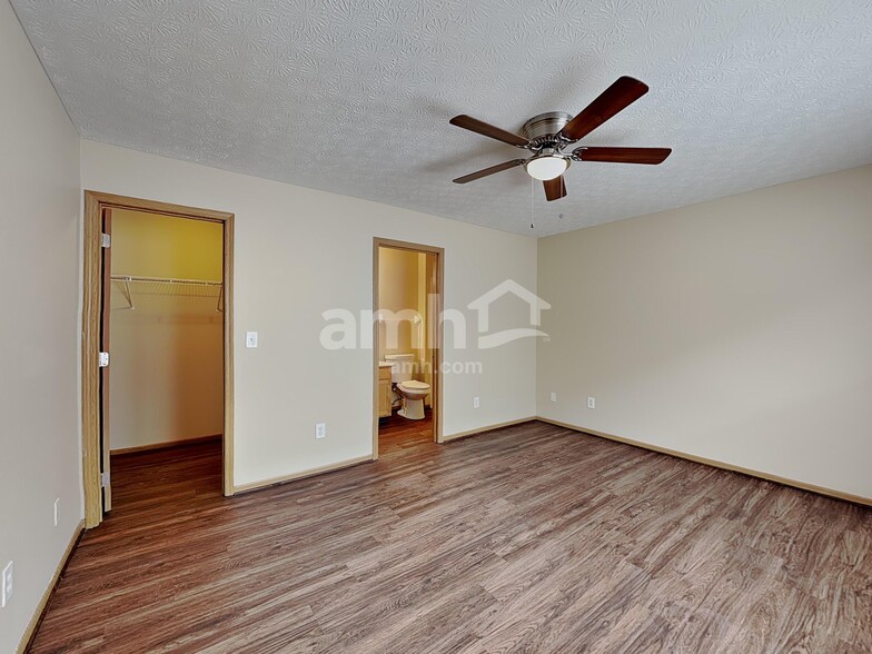 Building Photo - 6019 Haydens Crossing Blvd