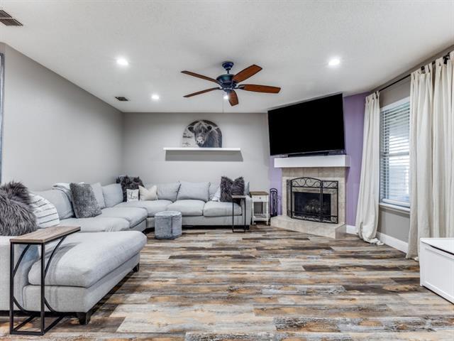 Building Photo - 1454 Lochspring Dr