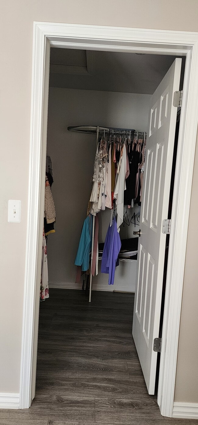 Building Photo - 7869 Ambassador Dr