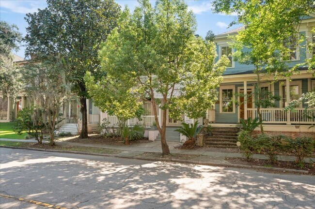 Building Photo - Move-In Special: $300 Off First Month if You Move by March 31, 2026!