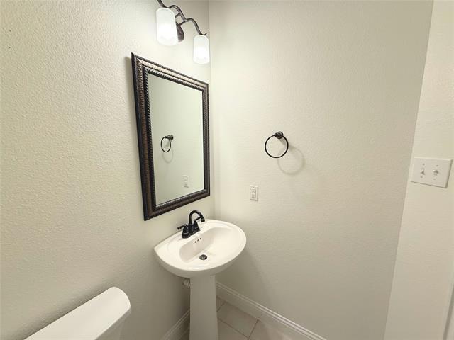 Building Photo - 4717 Whitehall Ct