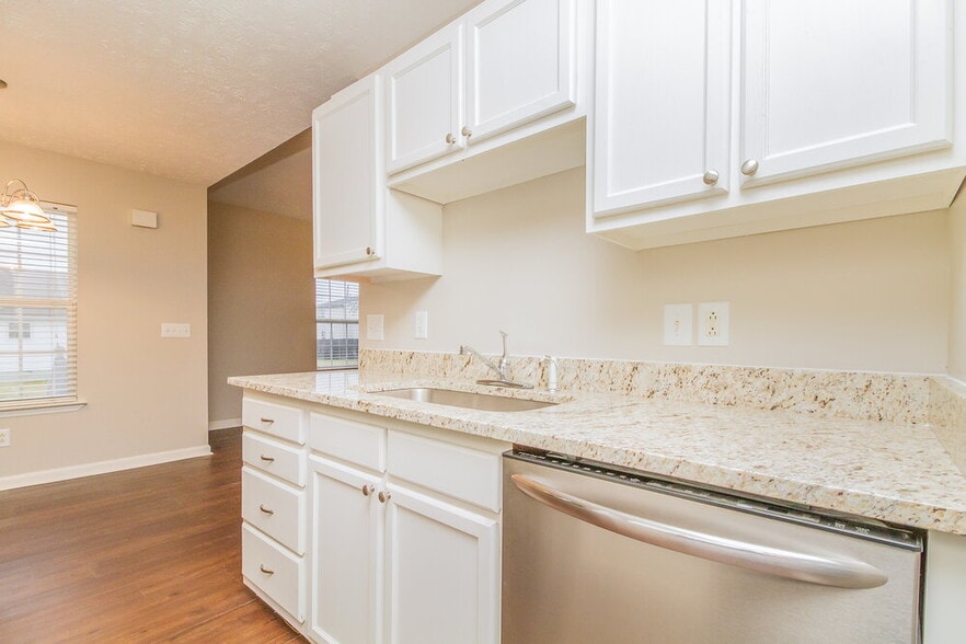 Building Photo - 4152 Pleasant Colony Dr