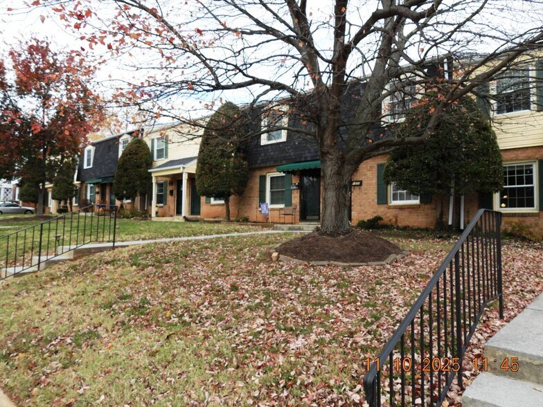 Building Photo - 1813 Bluemont Ave SW