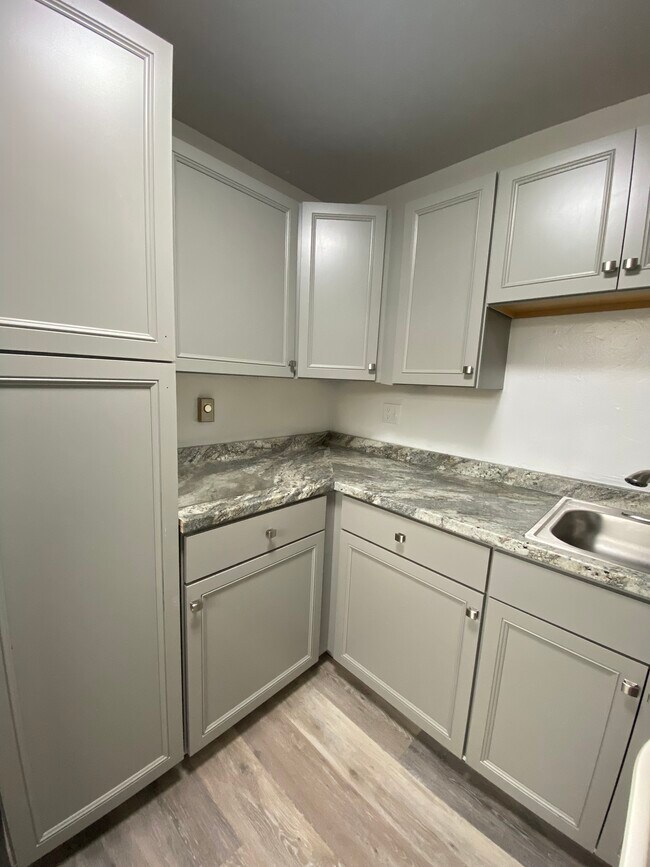Building Photo - THE VILLAGES SOUTH 314