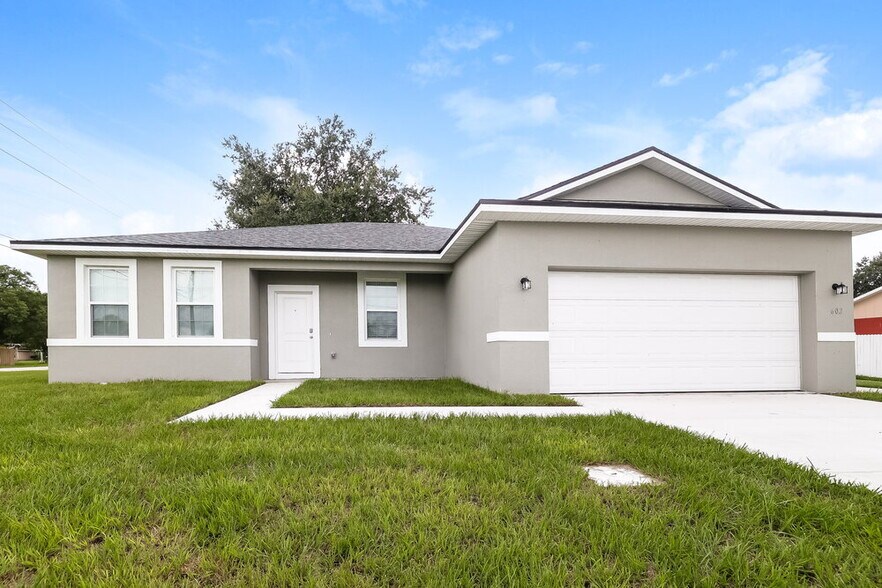 Primary Photo - 602 Madrid Dr