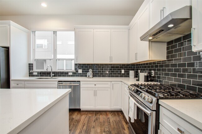 Building Photo - 2717 Eado Grove Ln