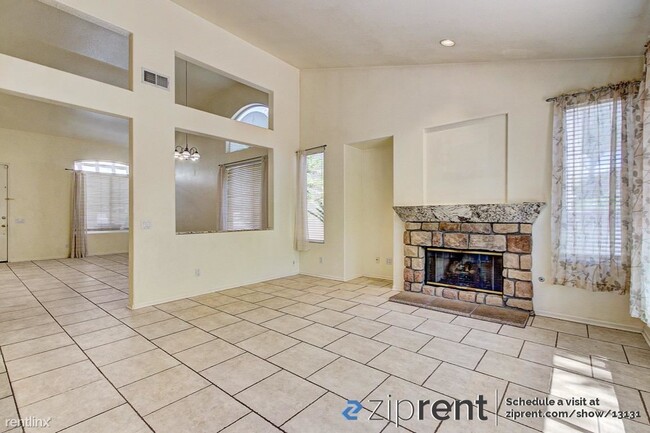 Building Photo - 4 br, 3 bath House - 18701 Caminito Pasade...