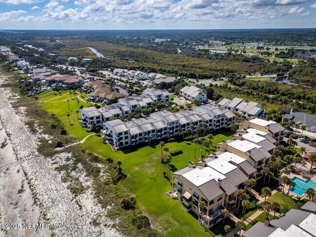 Building Photo - 739 Spinnakers Reach Dr