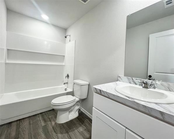 Building Photo - 825 Eagles Nest Dr