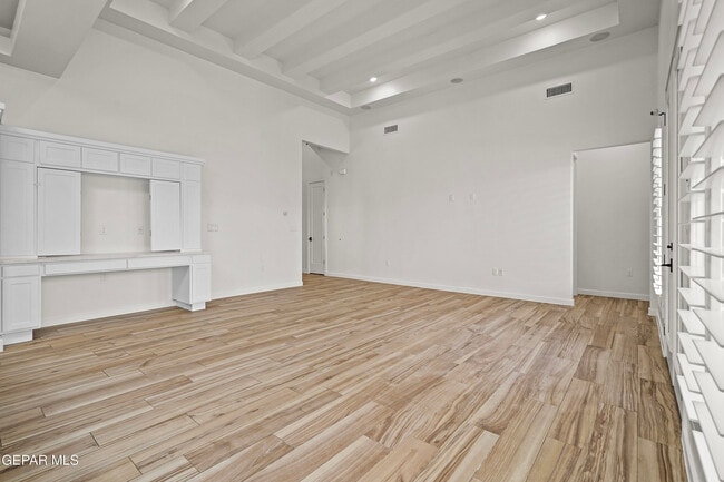 Building Photo - 13637 Chepstow Ct