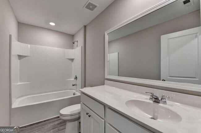 Building Photo - 125 Osprey Overlook Dr