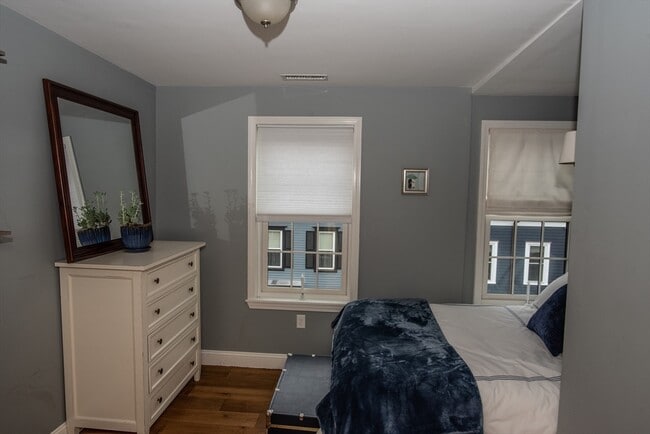 Building Photo - 21 Trenton St