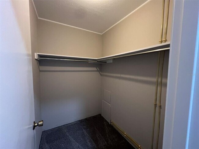 Building Photo - 417 Courbet Dr