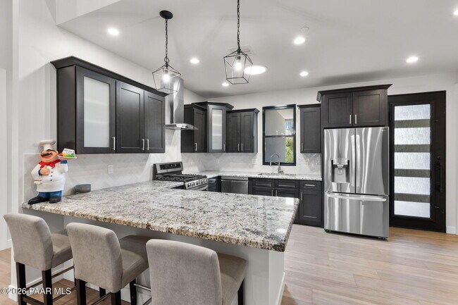 Building Photo - 1020 Sunrise Blvd