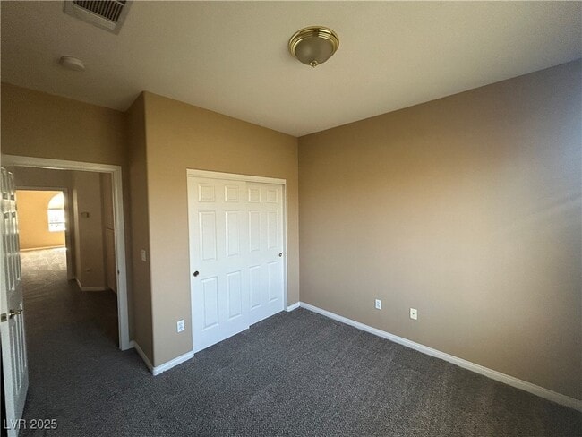 Building Photo - 157 Lakewood Garden Dr