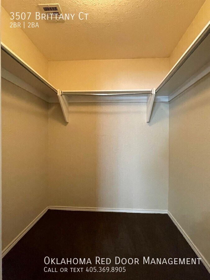 Building Photo - 3507 Brittany Ct