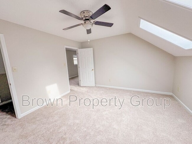 Building Photo - 4735 Camden Rd