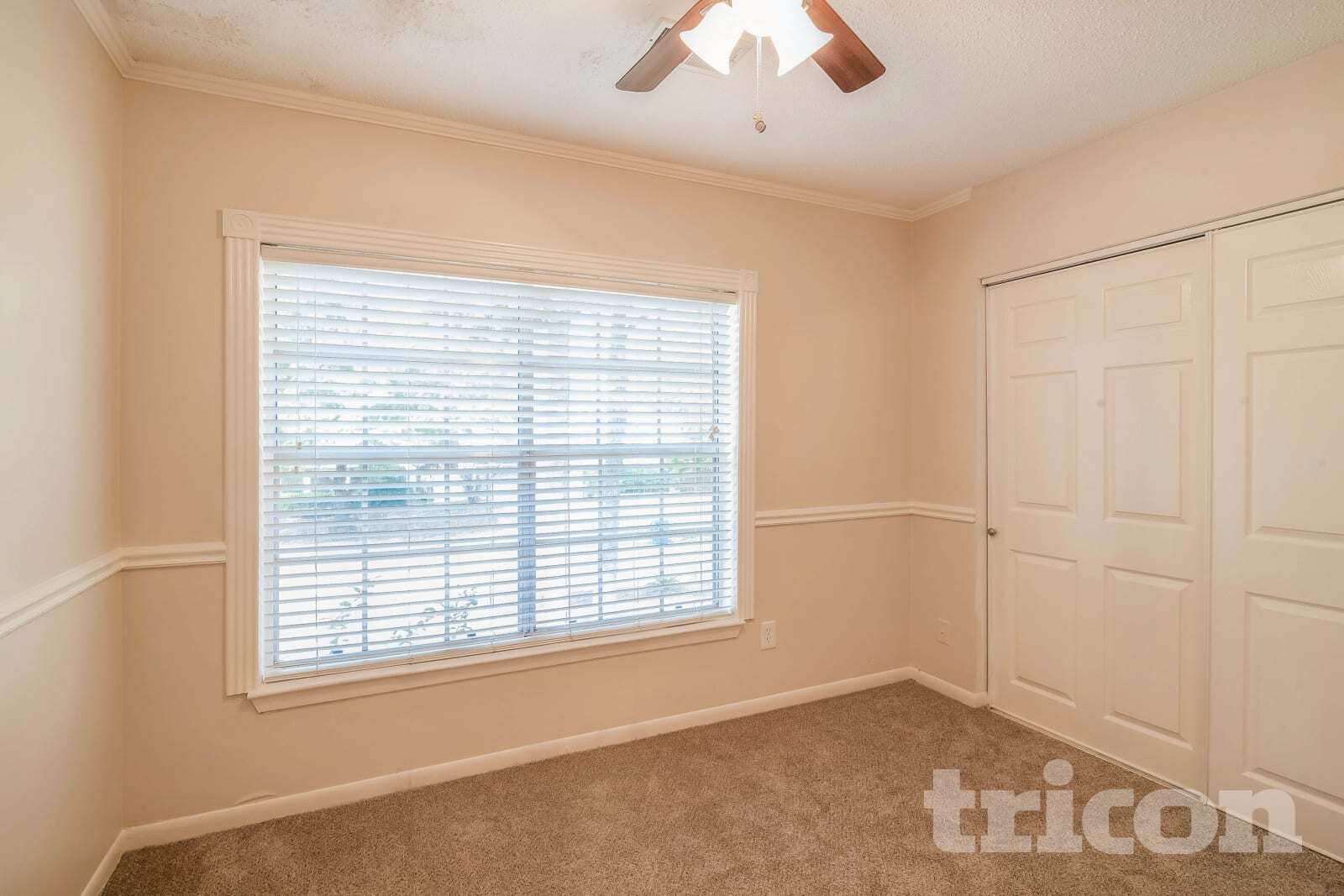 Building Photo - 18139 Lake Bend Dr