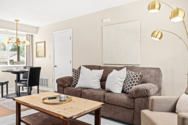 Building Photo - 27990 Gratiot Ave