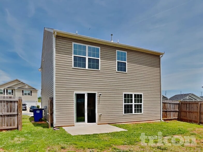 Building Photo - 934 Bosemon St