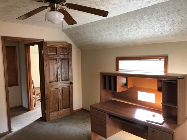 North Bedroom - 1104 Pennsylvania Ave