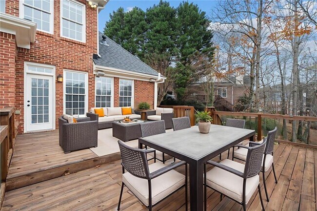 Building Photo - 870 Longstone Landing