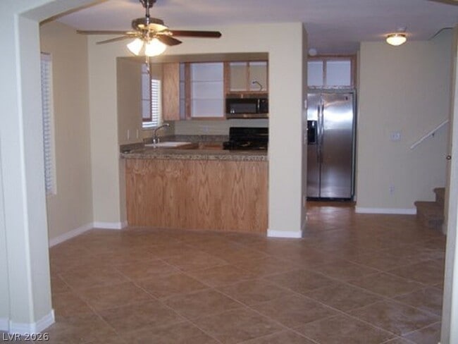 Building Photo - 6045 Aripeka St