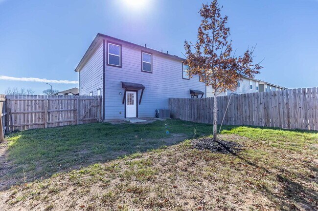 Building Photo - 6265 Eddie Way