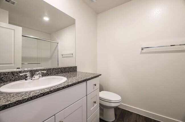Building Photo - Brand new DR Horton Townhome with 3 bedroom,2 bathrooms and 1 car garage located at Trails at Wil...