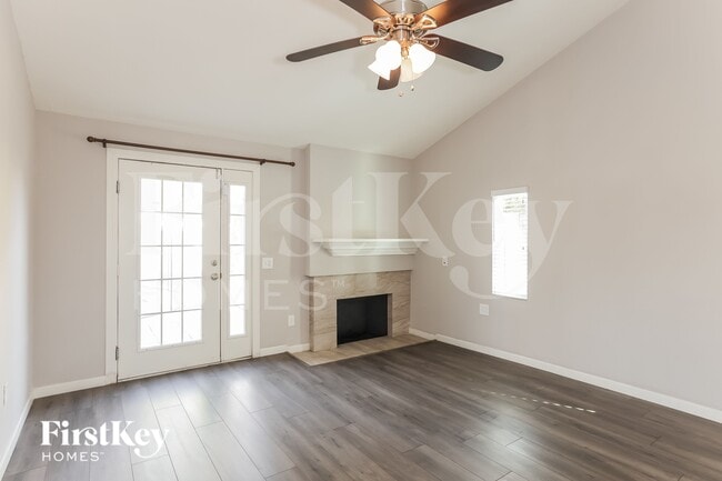 Building Photo - 4426 W Crocus Dr