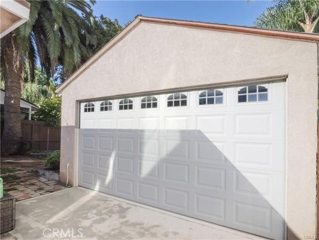 Building Photo - 613 36th St