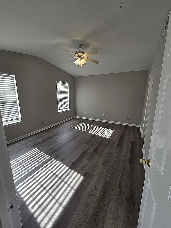 Building Photo - 510 Cypress Cove