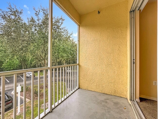 Building Photo - NEWLY RENOVATED 2-Bdrm Condo in Visconti's...