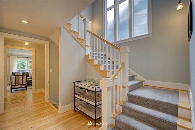 Building Photo - Magnolia Home