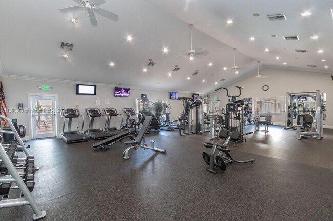 Building Photo - 10766 Crescendo Cir