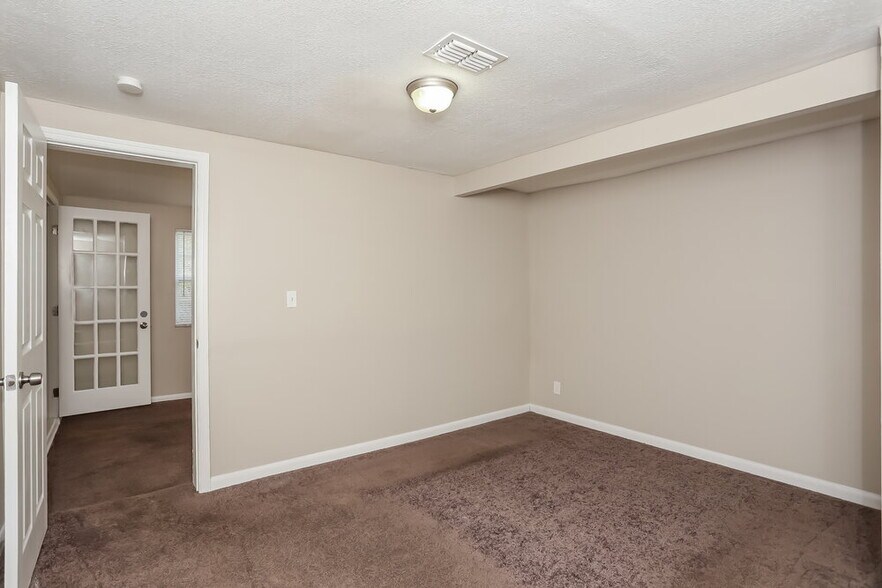 Building Photo - 10827 Kuralei Dr