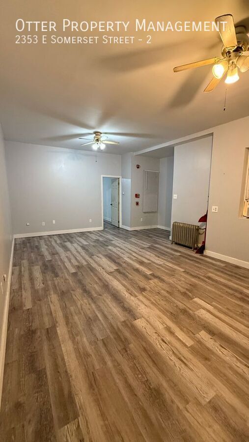 Building Photo - 2353 E Somerset St