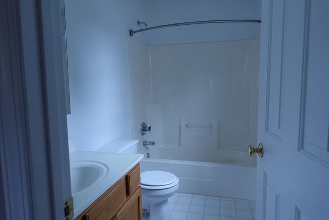 Building Photo - 2291 S Sweetbriar Ct