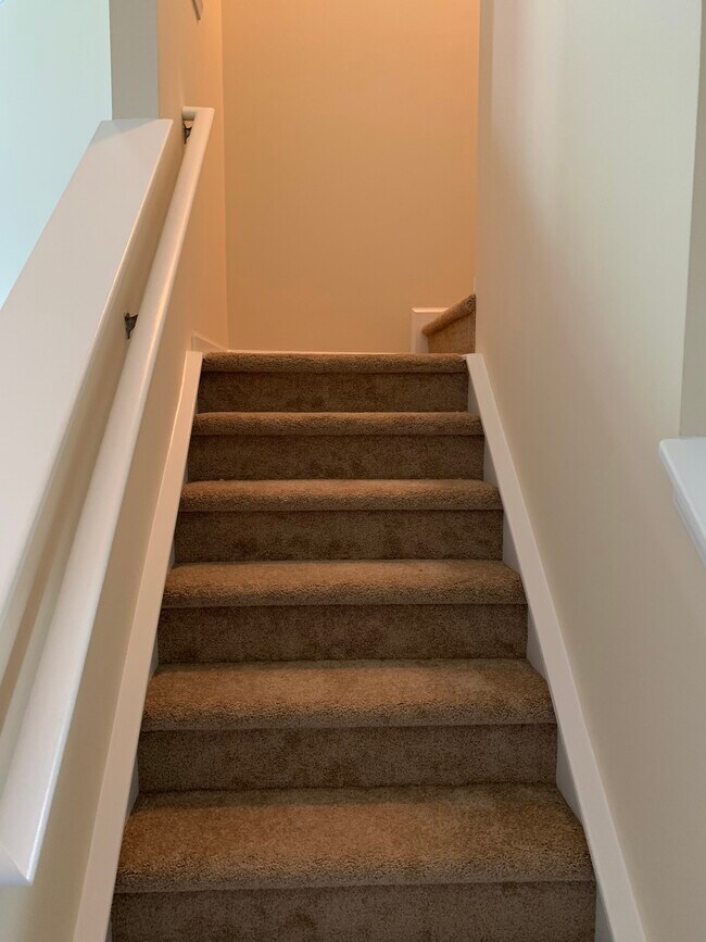 Building Photo - 11619 Stockdale Ct