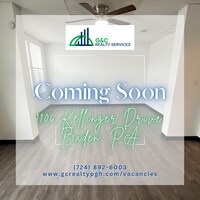 Building Photo - 1104-1106 Kellinger Drive